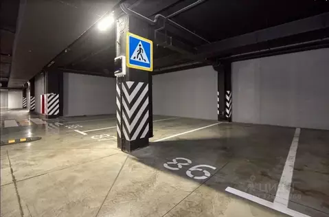 Гараж в Краснодарский край, Краснодар Обрывная ул., 132/1к5 (15 м)