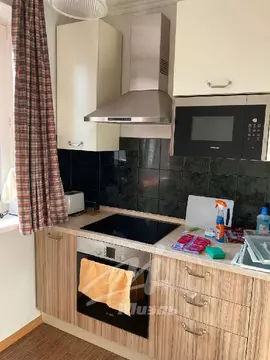 Продается 4-комнатная квартира