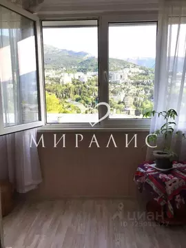 2-к кв. Крым, Ялта пер. Красноармейский, 2 (56.4 м)