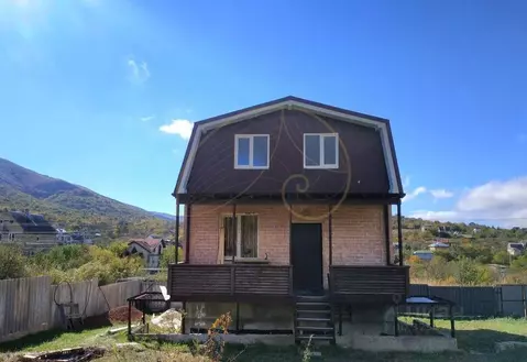 Дом в Крым, Симферопольский район, Добровское с/пос, Строитель садовое ...