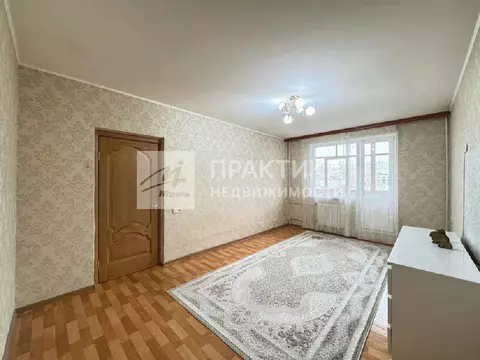 Продается 2-комнатная квартира