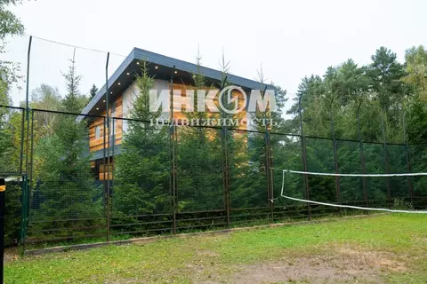 Дом в Московская область, Одинцовский городской округ, д. Синьково, ...