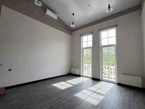 Офис в Севастополь ул. Портовая, 17 (65 м)