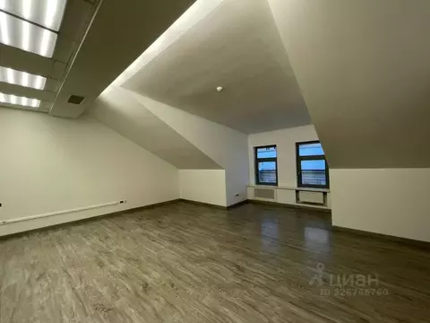 Офис в Санкт-Петербург Биржевой пер., 2 (1735 м)