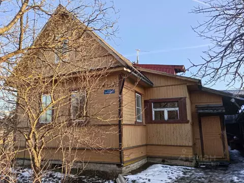 Дом в Ленинградская область, Кировский район, пос. Мга ул. Волховская, ...