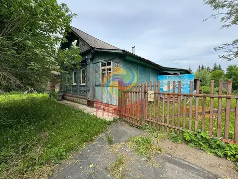 Дом в Ивановская область, Комсомольский район, Писцовское с/пос, с. ...