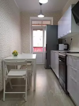 3-к кв. Ростовская область, Ростов-на-Дону ул. Обороны, 32 (80.0 м)