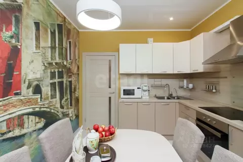 2-к кв. Тюменская область, Тюмень ул. Федюнинского, 30 (58.4 м)