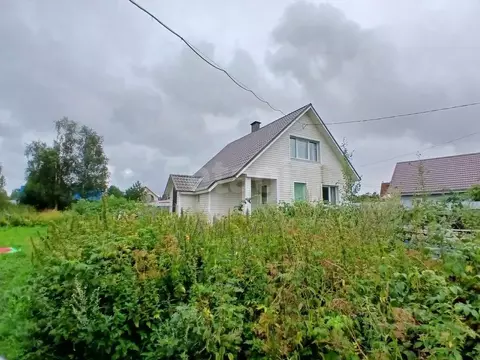 Дом в Ленинградская область, Волховский район, Иссадское с/пос, д. ...