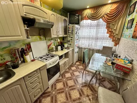 3-комнатная квартира: Волгоград, набережная Волжской Флотилии, 37 ...