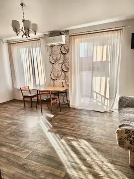 1-к кв. Крым, Симферополь ул. Никанорова, 4Г (35.0 м)