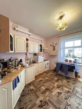 3-к кв. Белгородская область, Старый Оскол Степной мкр, 1 (100.0 м)