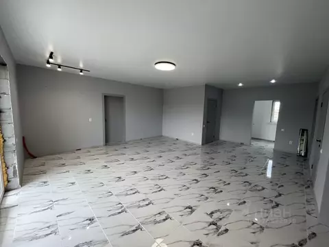 Дом в Иркутская область, Иркутский муниципальный округ, с. Хомутово ...