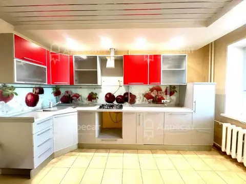 3-к кв. Волгоградская область, Волгоград ул. Маршала Еременко, 44 ...