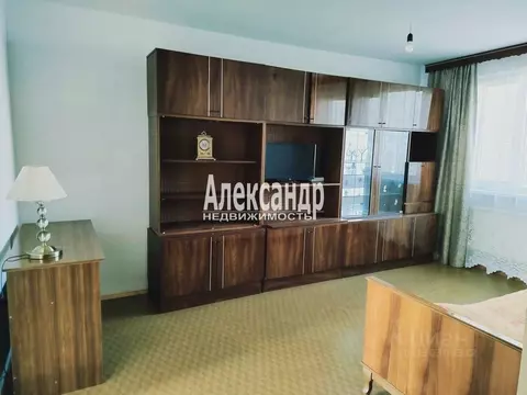 3-к кв. Санкт-Петербург Малая Балканская ул., 42К1 (62.3 м)