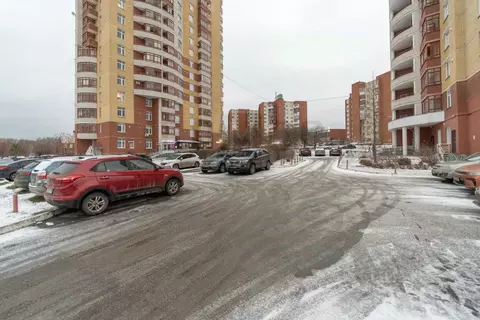 1-к кв. Свердловская область, Екатеринбург ул. Орденоносцев, 8 (48.3 ...