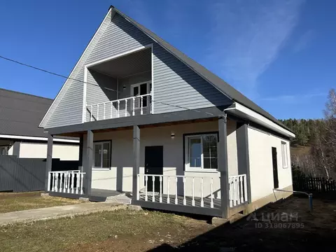 Дом в Иркутская область, Иркутский муниципальный округ, д. Карлук ул. ...