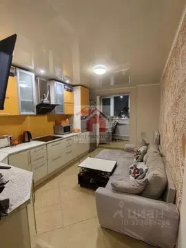 2-к кв. Самарская область, Самара просп. Карла Маркса, 177В (70.6 м)