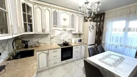 4-к кв. Воронежская область, Воронеж ул. Артамонова, 38Д (98.3 м)
