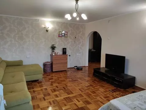 2-к кв. Красноярский край, Красноярск ул. Весны, 18 (70.0 м)