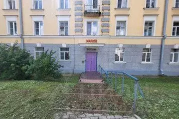 4-к кв. Псковская область, Псков ул. Леона Поземского, 44 (110.0 м)