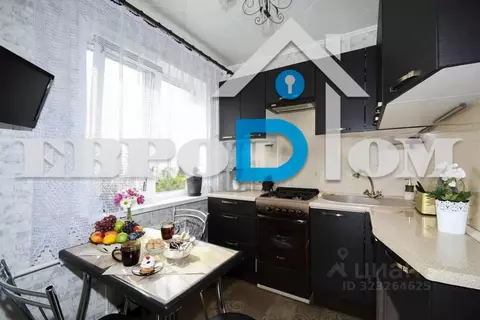 4-к кв. Омская область, Омский район, пос. Магистральный Молодежная ...