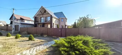 Дом в Белгородская область, Белгородский район, Тавровское с/пос, с. ...