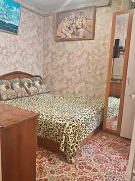 Комната Ямало-Ненецкий АО, Новый Уренгой ул. Геологоразведчиков, 14 ...