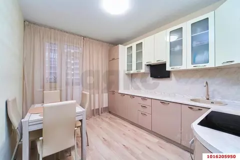 2-к кв. Краснодарский край, Краснодар Славянский мкр, ул. Заполярная ...