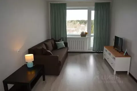 1-к кв. Карелия, Сортавала ул. Дружбы Народов, 3 (35.0 м)