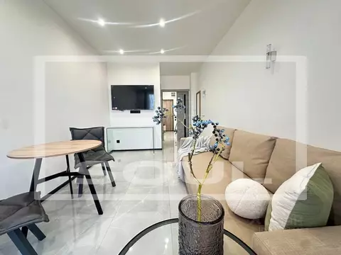 Студия Санкт-Петербург просп. Малый Васильевского острова, 63 (28.2 м)