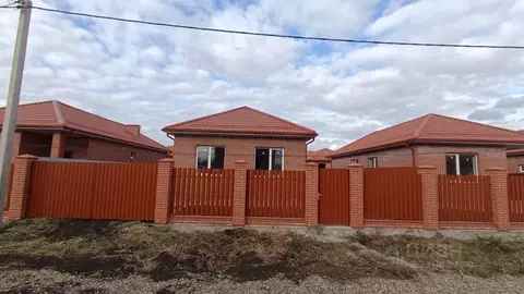 Дом в Краснодарский край, Динской район, Южно-Кубанское с/пос, пос. ...