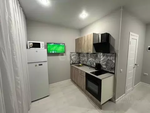 Студия Тюменская область, Тюмень ул. Надира Сагдеева, 8 (23.0 м)