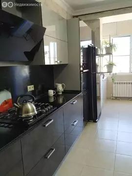 2-комнатная квартира: Махачкала, Гапцахская улица, 8 (92 м)