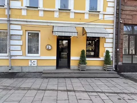 Помещение свободного назначения в Северная Осетия, Владикавказ просп. ...