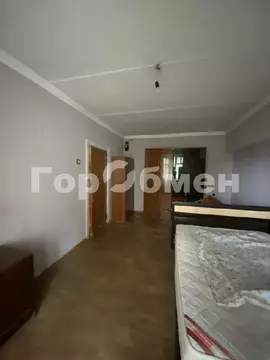 Продается комната в 3-комнатной квартире
