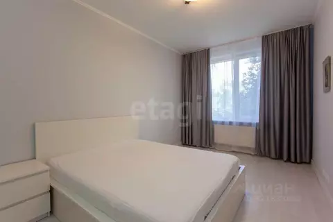 2-к кв. Ханты-Мансийский АО, Сургут Университетская ул., 5 (78.6 м)