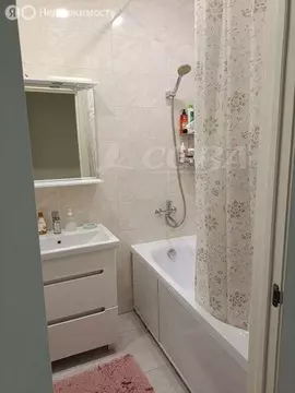 2-комнатная квартира: Тюмень, улица Фармана Салманова, 4 (50 м)
