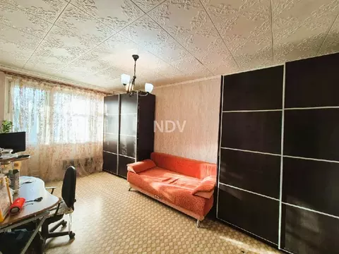 Продается 2-комнатная квартира