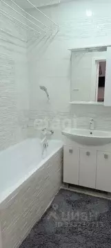 Студия Тюменская область, Тюмень ул. Фармана Салманова, 1 (20.0 м)