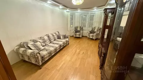 2-к кв. Москва, Москва, Московский г. 3-й мкр, 1 (70.0 м)
