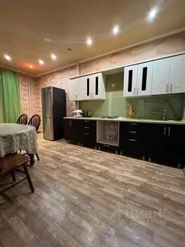 2-к кв. Астраханская область, Астрахань Белгородская ул., 1к3 (72.4 м)