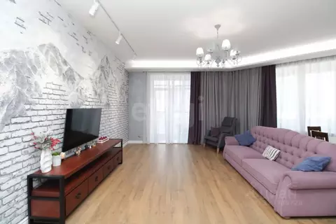 3-к кв. Красноярский край, Красноярск ул. Авиаторов, 21 (117.0 м)