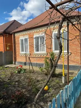 Дом в Краснодарский край, Динской район, Новотитаровское с/пос, Карла ...