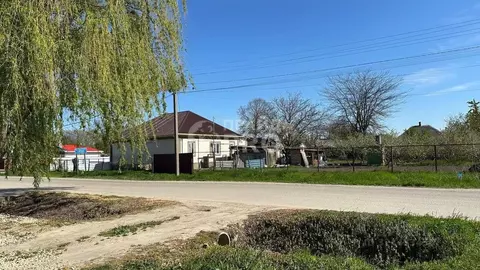 Участок в Краснодарский край, Крымский район, Варениковская ст-ца ...