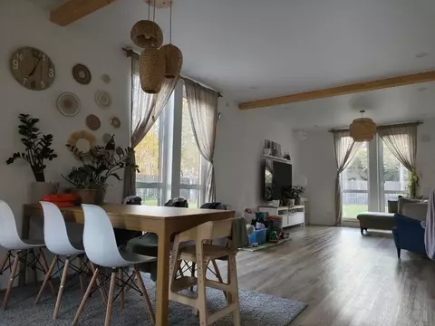 Дом в Ленинградская область, Всеволожский район, Колтушское городское ...