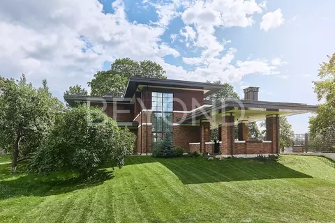 Дом в Санкт-Петербург ул. Александровская, 3 (421 м)