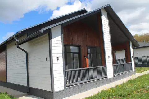 Дом в Калужская область, Жуковский район, Чубарово с/пос, д. Нара  ...