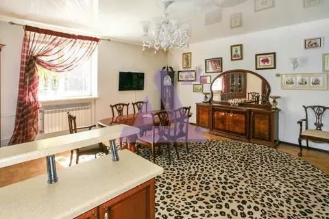 Коттедж в Алтайский край, Барнаул городской округ, Южный рп ул. ...