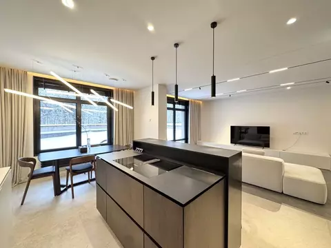 3-к кв. Санкт-Петербург просп. Тореза, 118 (139.2 м)